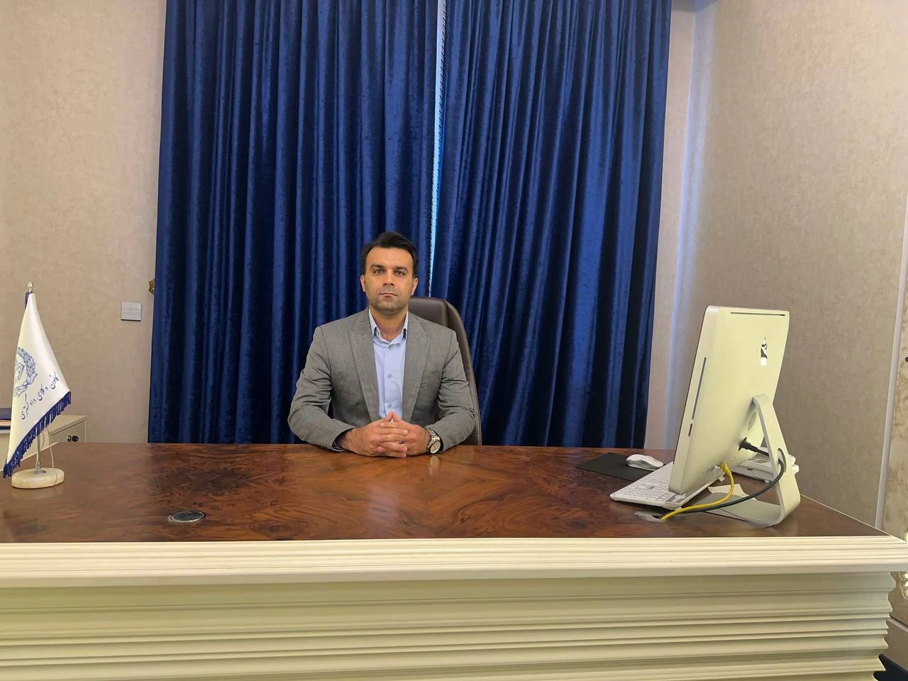 صمد زارع، وکیل پایه یک دادگستری